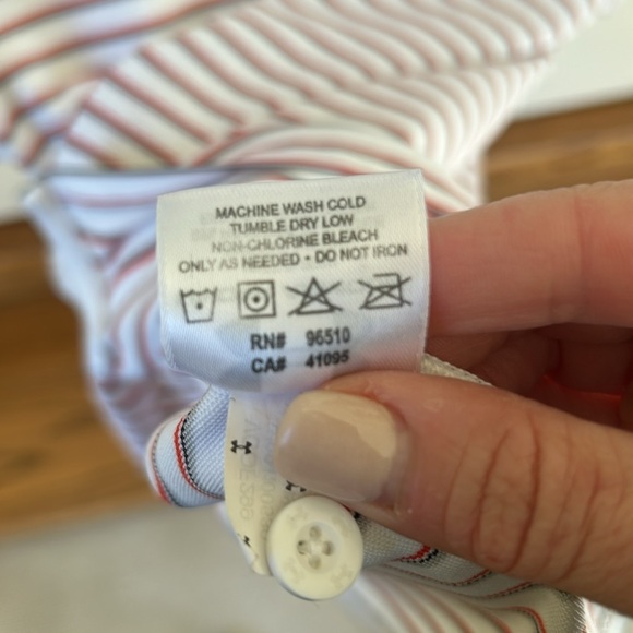 COPY - 🌿 Under Armour Men’s Heat Gear Polo Short-Sleeved Shirt White- M🌿 - Picture 5 of 5